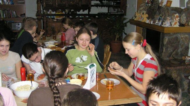 W domu przy kolacji